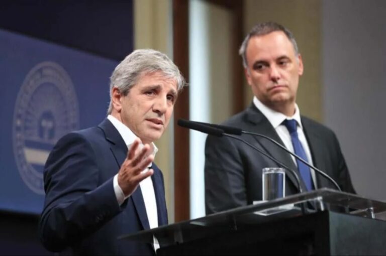 El Gobierno anunció que bajará las retenciones al campo y que se eliminarán para las economías regionales
