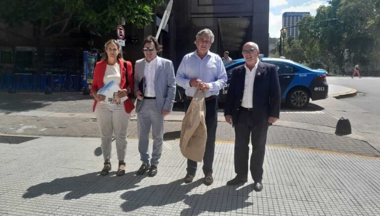 La Mesa de Enlace visita a Luis Caputo con la eliminación de retenciones como gran objetivo