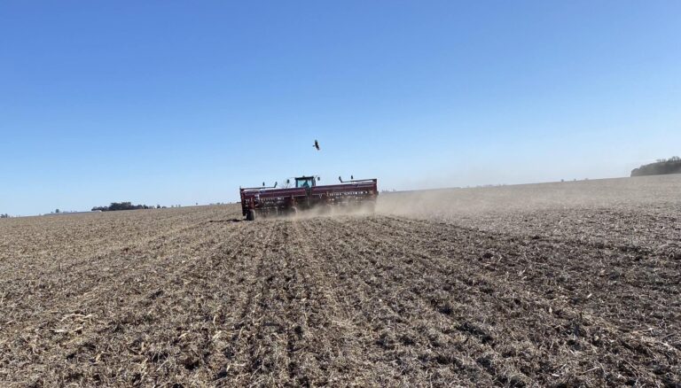 Motor de la economía: el campo invertirá en la siembra 2025/26 casi U$S 14.000 millones