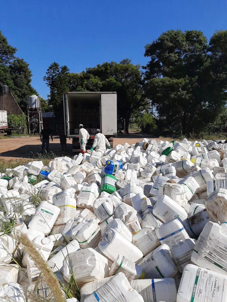 Fiscalización de envases vacíos de fitosanitarios en Bella Vista Corrientes