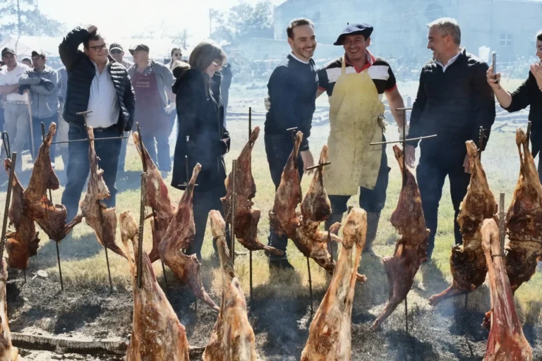 CORRIENTES: Valdés destacó la producción y el potencial turístico de la Fiesta del Cordero Lomeño